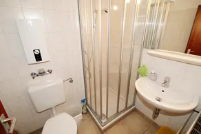 Family-friendly 55 sqm apartment on the 1st floor. - Image 2