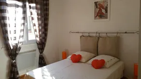 Pretty village house equipped with terrace and air conditioning. For 6 people - Image 5