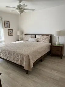 Charming Sea Colony Condo! Walk to Beach, Tennis, Pool, Town - Image 5