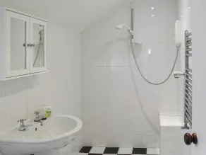 2 bedroom accommodation in Trewalder, near Wadebridge - Image 2