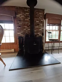 Lakeview Cabin<br>12649 Wagon Trail<br>Goldvein, VA 22720 - Image 2