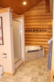 Montana Wildflower Lodge~sleeps 10 - Image 4