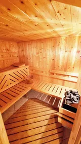Bellavista-Spa Jacuzzi Sauna Pool Air Conditioning - Image 2