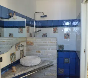 Roca Vecchia: Villa on the sea, with garden and veranda! - Image 4