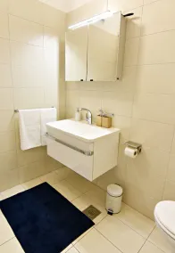 Vacation house Umag Savudrija, near the beach, balcony with sea view, WiFi - Image 2