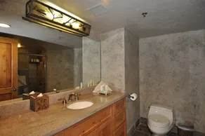 Stunning penthouse with 3,600 sq, ft, of luxury - Image 4