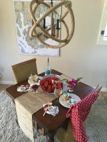 Don’t miss out on your vacation! Come stay at this  on site marina property - Image 5
