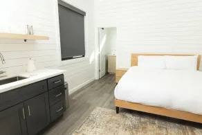 Cottage mit 1 Queensize-Bett - Mandala Springs Wellness Retreat Center - Image 5