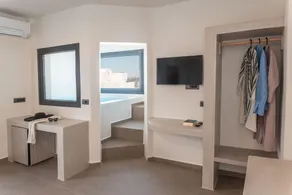 North Wind Luxury Suites - Image 2