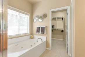 Pool!!,Hardwood, Granite, - Image 5