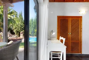 Casa de vacaciones 'Las Vetas' con vistas al mar, piscina privada y Wi-Fi - Image 5