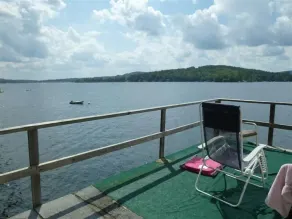 Waterfront home sleeping 10 located on Cummings Cove on Lake Winnipesaukee - Image 3