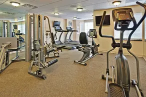 Queen Suite with In-Suite Conference Space Near the University of Rochester - Image 2