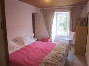 Charmigt traditionellt hus i Larzac i helt ek - Image 4