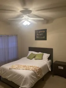 A Beautiful sunny Quiet & comfy 1 bedroom apartment - Image 3