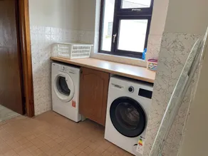 Rymlig landström bungalow i en exklusiv och historisk plats - Image 3