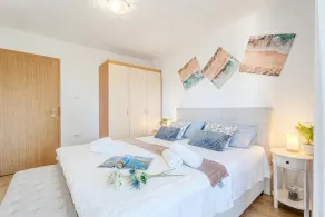 House In The Vineyards Ankaran - Happy Rentals - Image 5