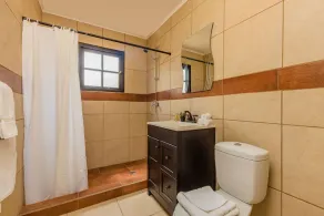 Beautiful 4BR 3BA Villa w/ Private Pool & Jacuzzi - Image 5