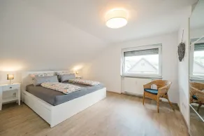 Modern top-floor apartment with stunning views of the Vosges mountains - Image 3