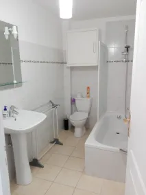 MAISON IDEALEMENT SITUEE JUSQU'A 6 PERSONNES - Image 3
