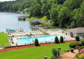 Waterfront Condo at Stripers Landing, Smith Mountain Lake, Virginia - Image 5