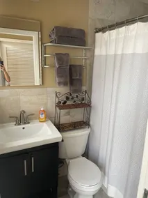 1/2 block from the beach/fully furnished - outdoor fitness center/free Wifi - Image 4