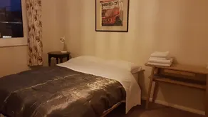Endroit bien situé et accueillant à Farnham - Image 3