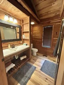 The Cabins at Angel Springs - Woodland - Image 3