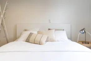 1br apartment with patio in Lauttasaari - Image 3