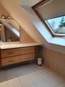 Charming, bright, spacious house (sleeps 12) 2 mns from the beach - Image 4