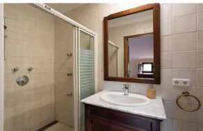 Total comfort in a rustic house in l'Empordà - Image 4
