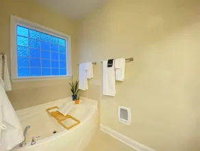 \"Your Cup of Tea\", Spacious Three Bedroom - Image 5