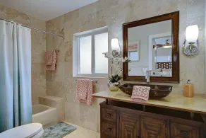 4BR Piscine chauffée Accueil avec Tiki Hut! - Image 2