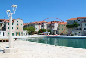 One bedroom apartment with balcony and sea view Postira, Brač (A-18971-a) - Image 5