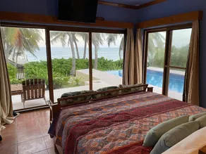 Modern Spanish beach house, with private bar and guest rooms. - Image 5