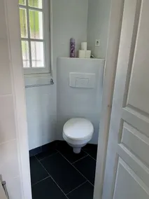 Gemütliches Haus mit Pool, umgeben von der Schönheit der Natur - Image 4