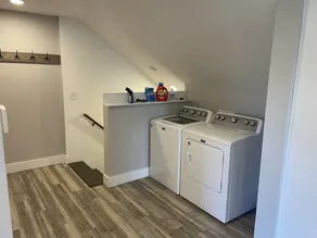 1 Bedroom with a country view - Image 2