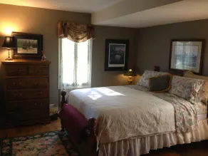 Cozy Lake Winnebago Cottage: Shallow Sandy Shore, Close to EAA & Packers Games - Image 5
