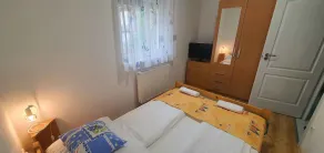 Holiday home with wifi and nice garden - Image 5