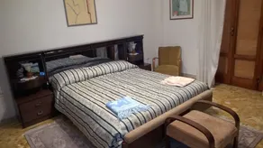 Apartment located on the national road but close to every meeting point - Image 4