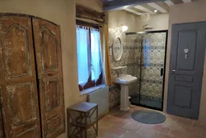 Charming village house (year-round rental) - Image 2