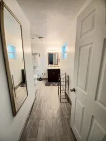 Cozy and Beautiful Home. When booking 1 week or more ask about our discount. - Image 3