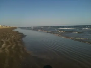 Spektakulärer Blick auf den Strand, Geräumiges Haus mit großem Deck - Image 4