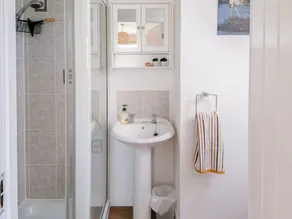 2 bedroom accommodation in Portmahomack, near Tain - Image 3