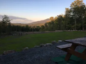 Privat RV Camping i White Mountains med nærbillede af Kinsman Mountain !!! - Image 3