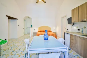 Della Monica Rooms - Image 4