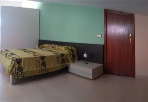 Pet-Friendly Villa 100m from the Beach with Pool & Wi-Fi - Image 3