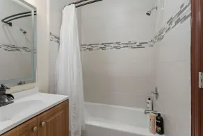 NEW Duplex 6BR/4BA Ranch Style House - Image 5