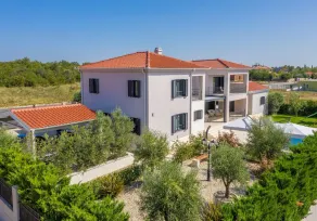 Luxurious Zadar Villa | 5 Bedrooms | Villa Tranquil Adore | Private Heated Pool & Billiards Table | Dalmatia - Image 2
