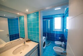 Villa White Dahlia - Image 5